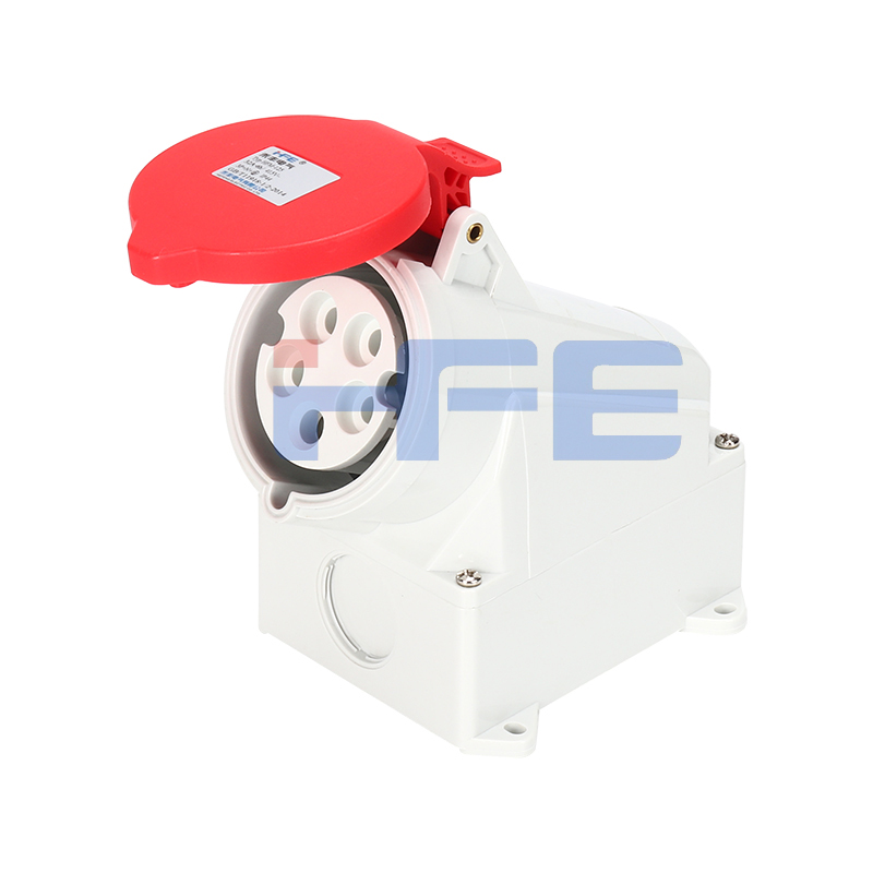 125 IP44 32A 5P