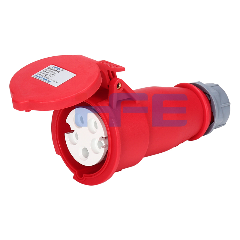 215 IP44 16A 5P