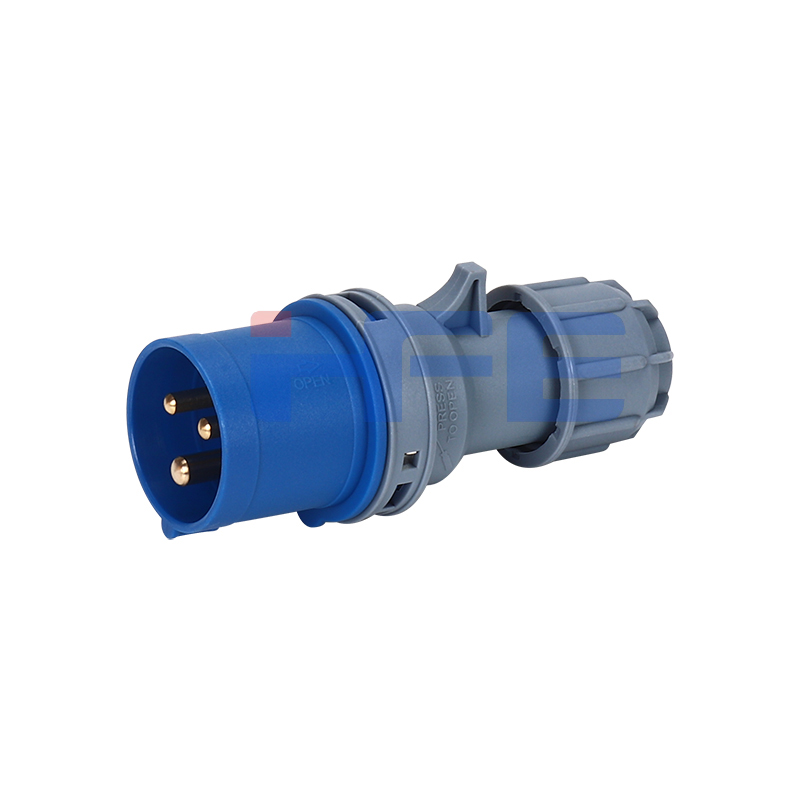 013 IP44 16A 3P