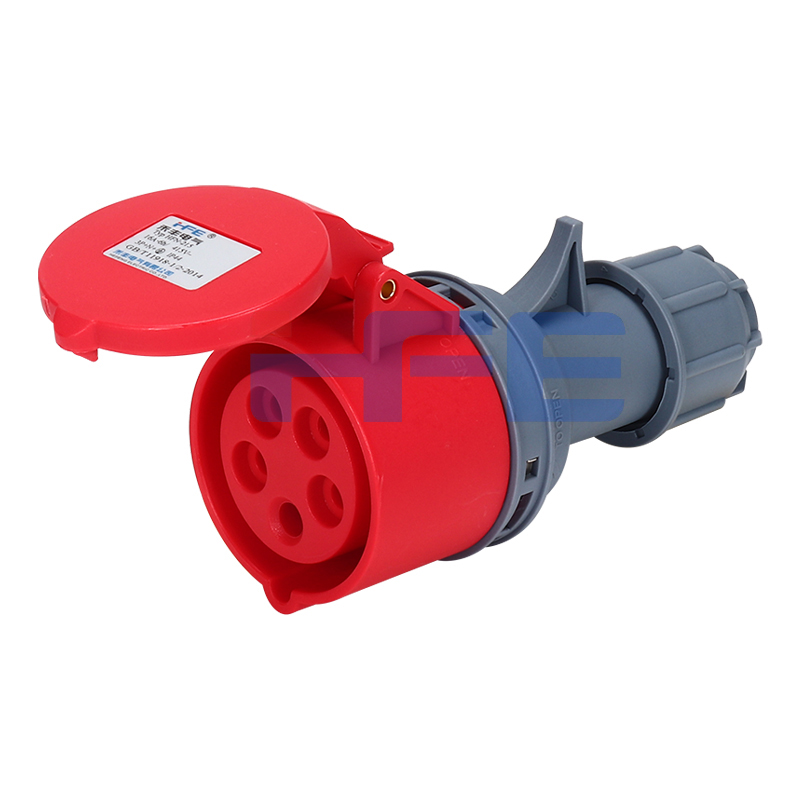 215 IP44 16A 5P