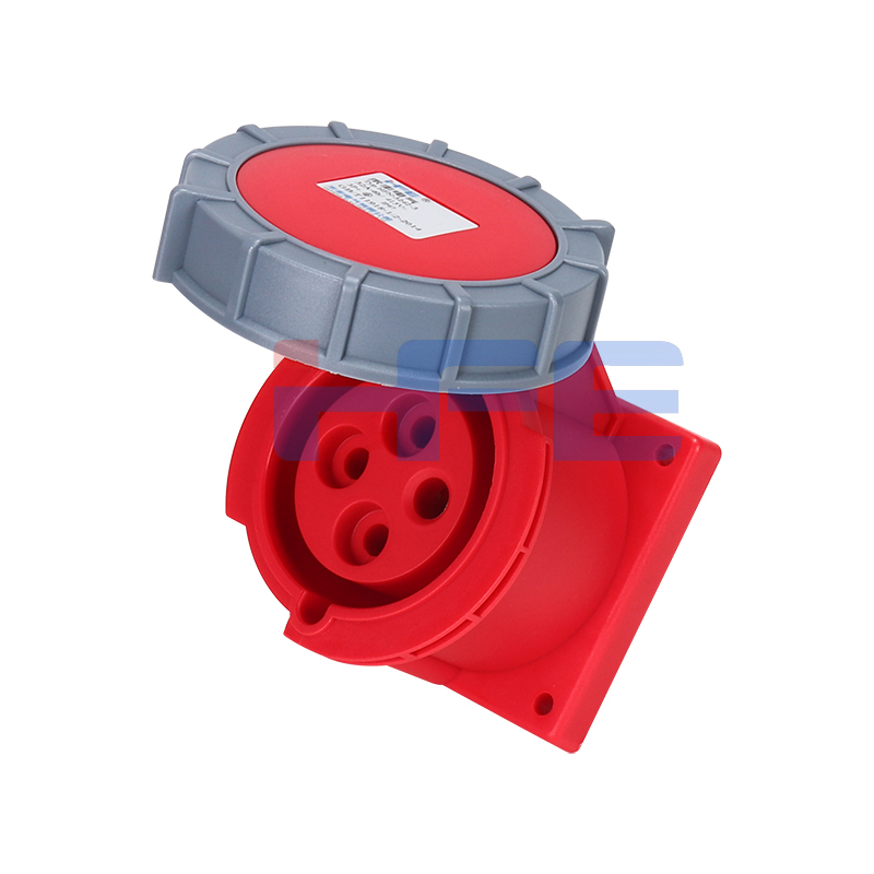 3242-3 IP67 32A 4P