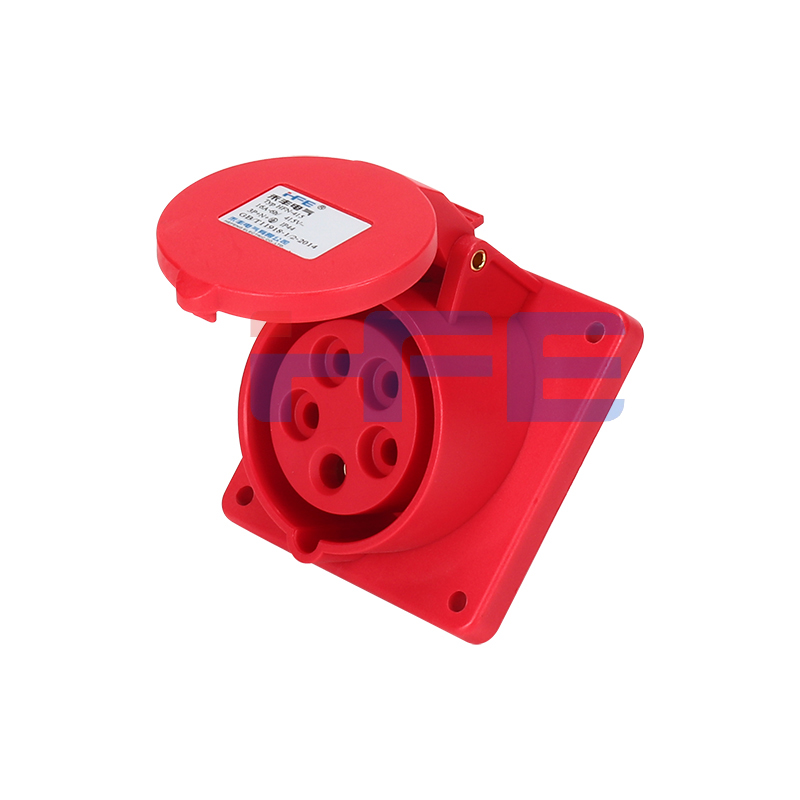 425 IP44 32A 5P