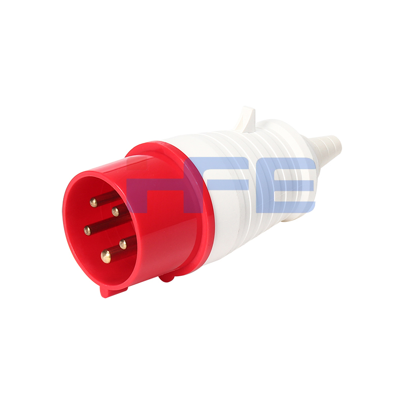 015L IP44 16A 5P