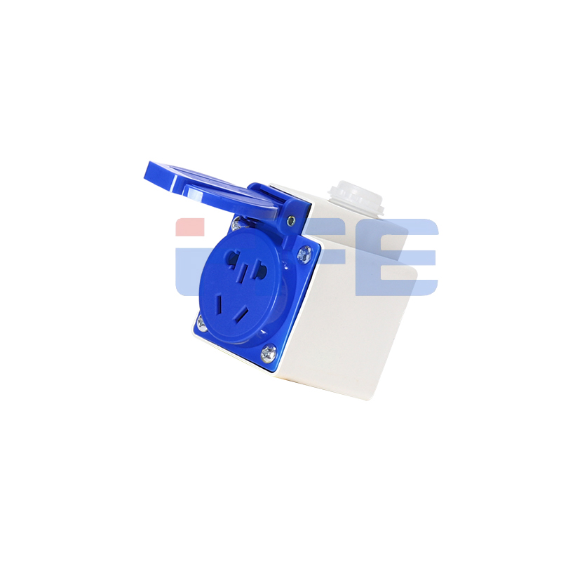 112E IP44 16A 2P