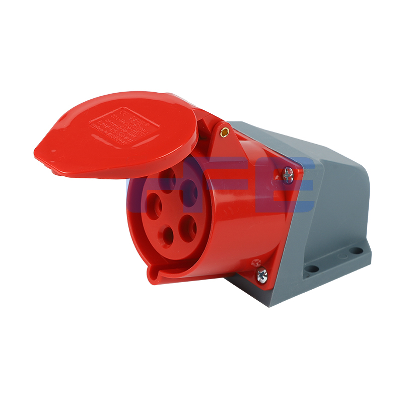 125M IP44 32A 5P
